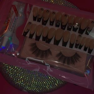 Black French Y2K Press On Nails